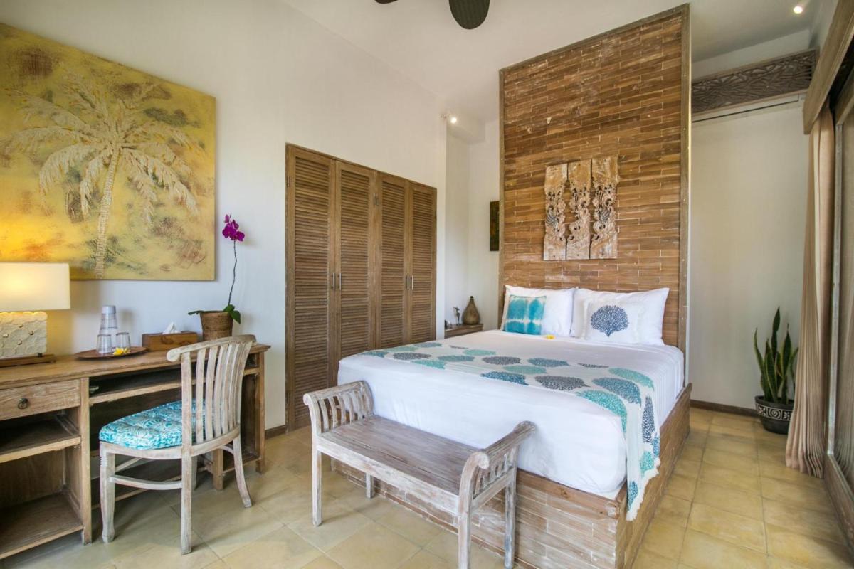 CASA MIMBA - Seaview Private Pool Villa Padangbai - Housity