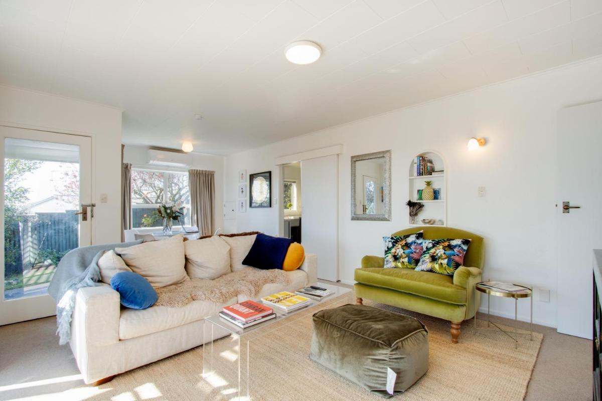 Emerald Gem - Havelock North Holiday Home - Housity