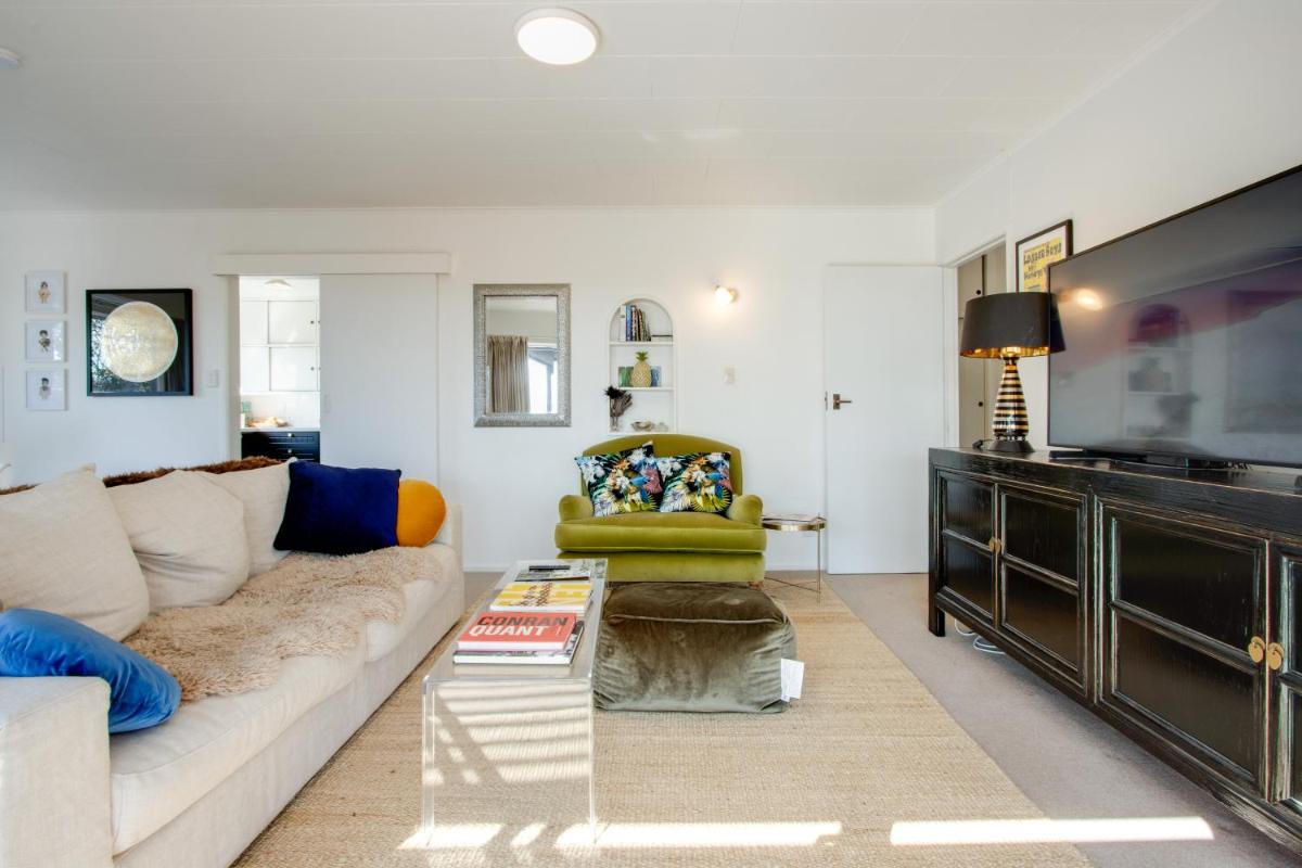 Emerald Gem - Havelock North Holiday Home - Housity