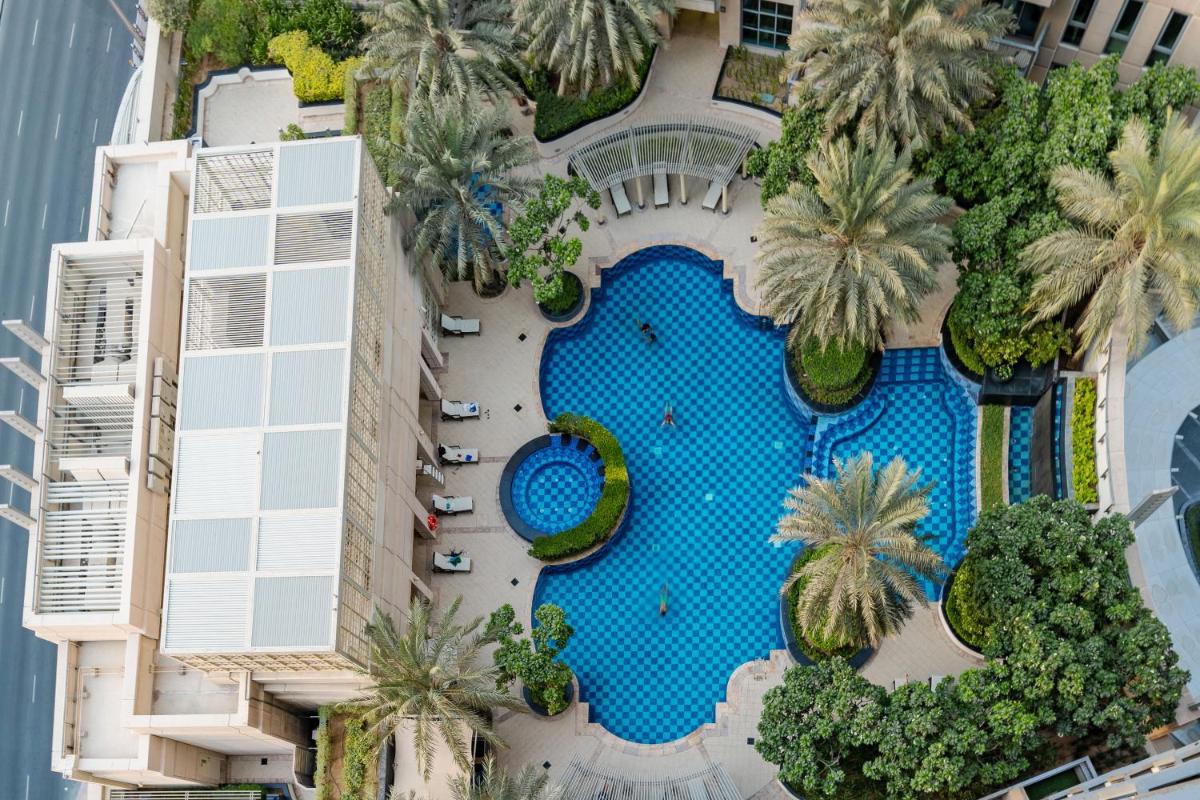 Manzil - Luxury 1BR Apartment in Downtown with Burj Khalifa View next to Dubai Mall - Hizvo