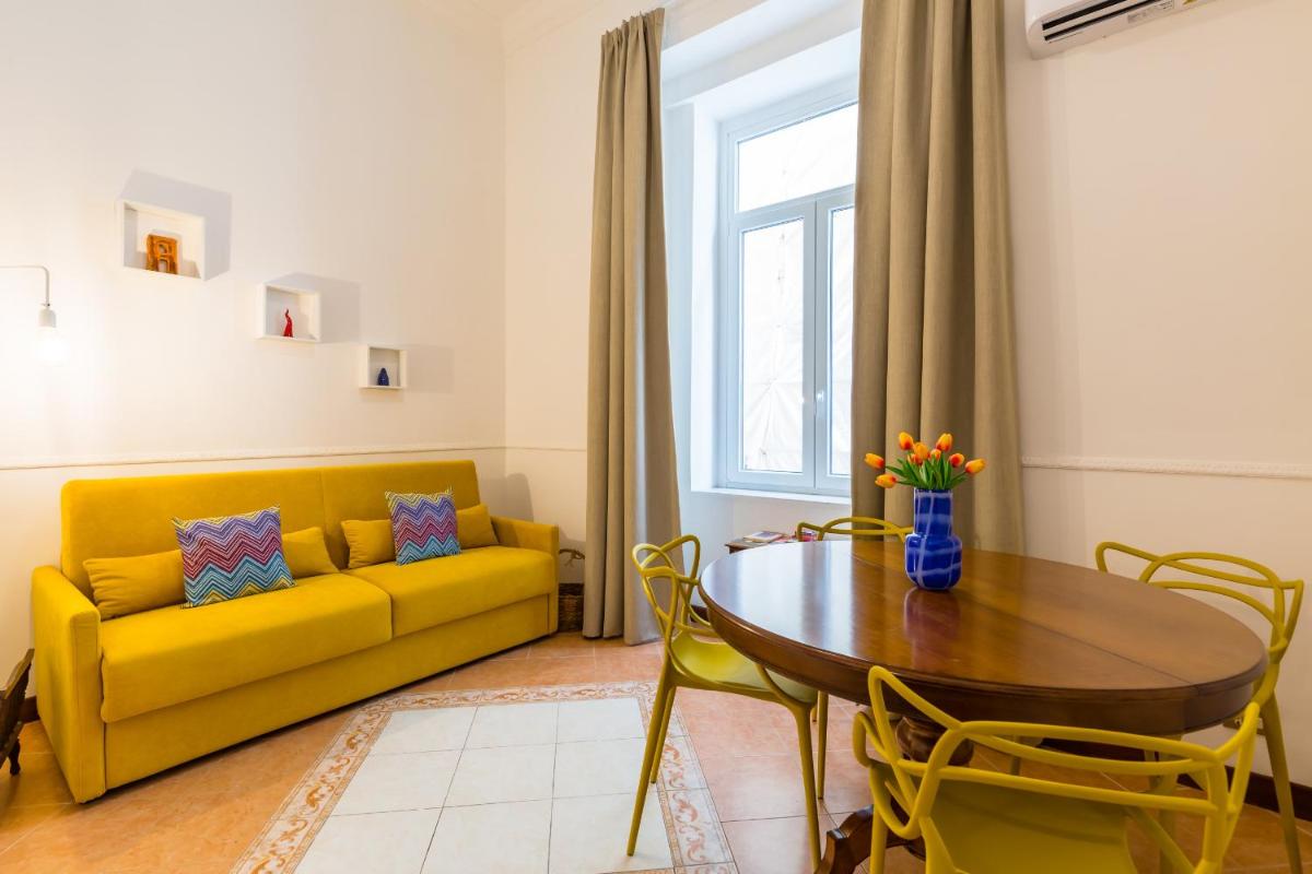 Suitetrails - In the heart of Quartieri Spagnoli by Wonderful Italy