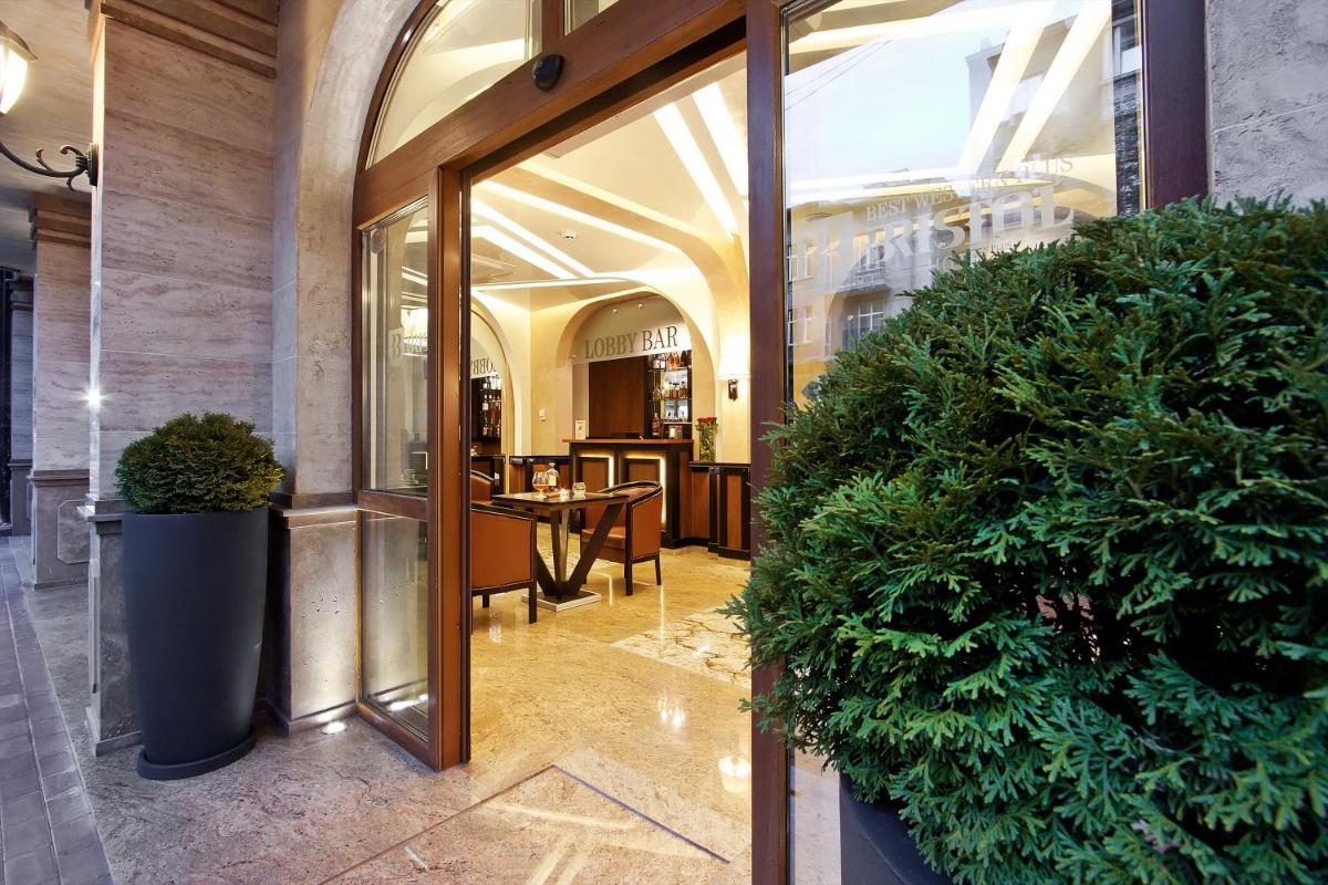 Best Western Plus Bristol Hotel - Housity