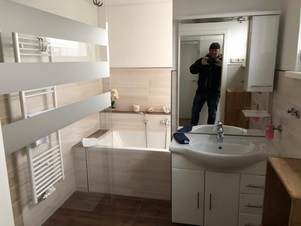 Ein Badezimmer in der Unterkunft Schwimmende Häuser im BALTIC SEA RESORT
