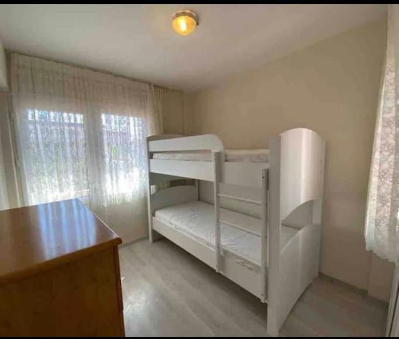 Urla’da Denize Sifir 4 odali Villa - Housity