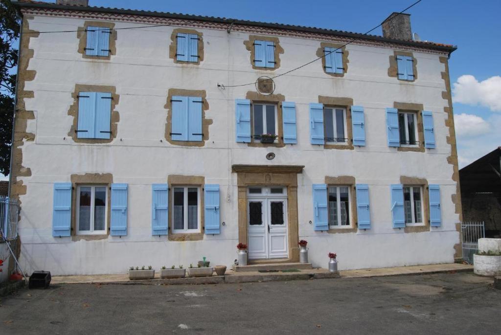 Au Bord du chemin La Prade - Housity