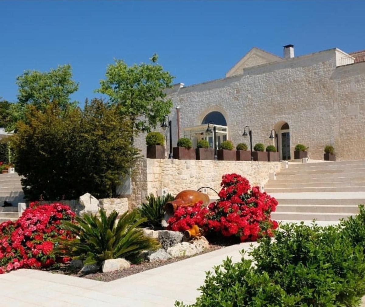 Country Resort Masseria Paretano - Housity
