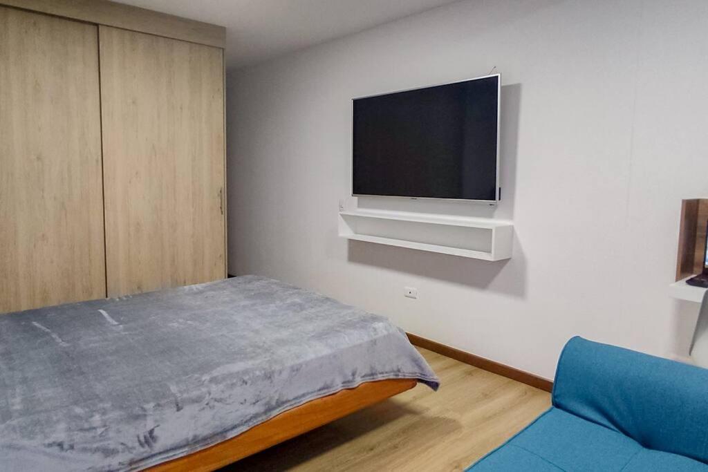 Exclusivo ApartaEstudio, Entrada Al Rodadero Edificio Punta Gaira - Housity