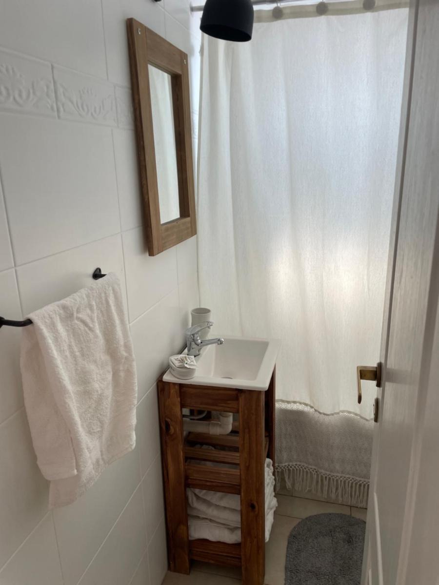 Alquilo departamento por dia. Zona castelar!!! - Housity