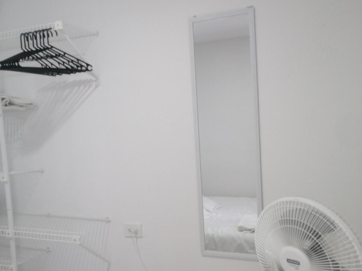Hermoso Apartaestudio, privado, acogedor, super aseado, excelente ubicación! - Housity