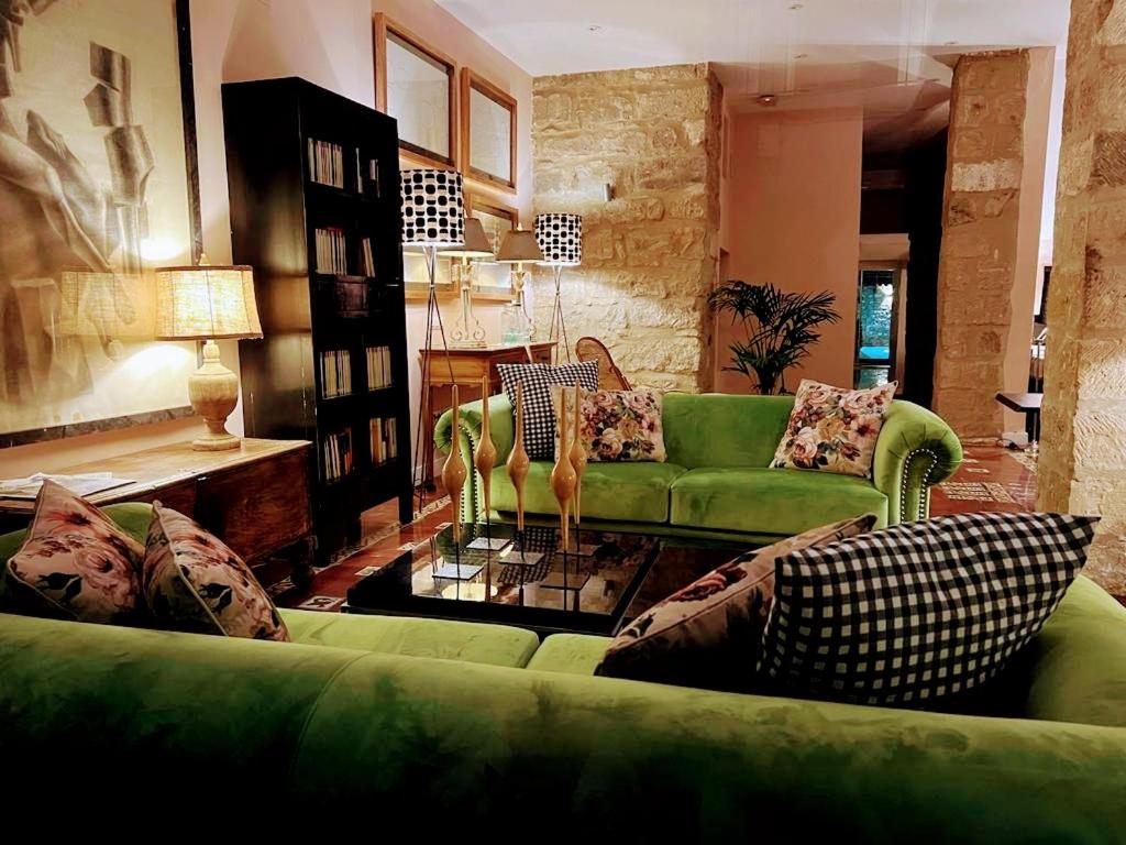 Hotel Carmen Boutique - Hizvo