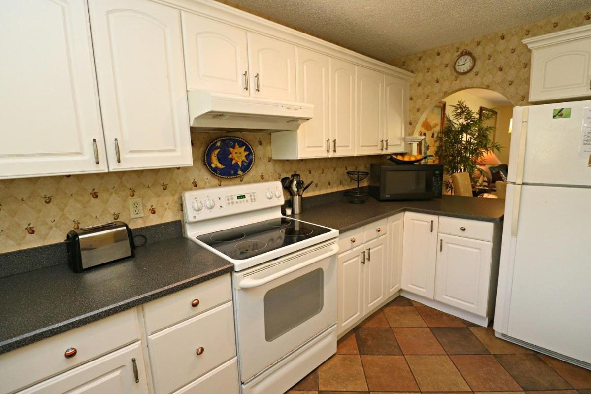 St Augustine Beach & Tennis Resort 1001 - Housity