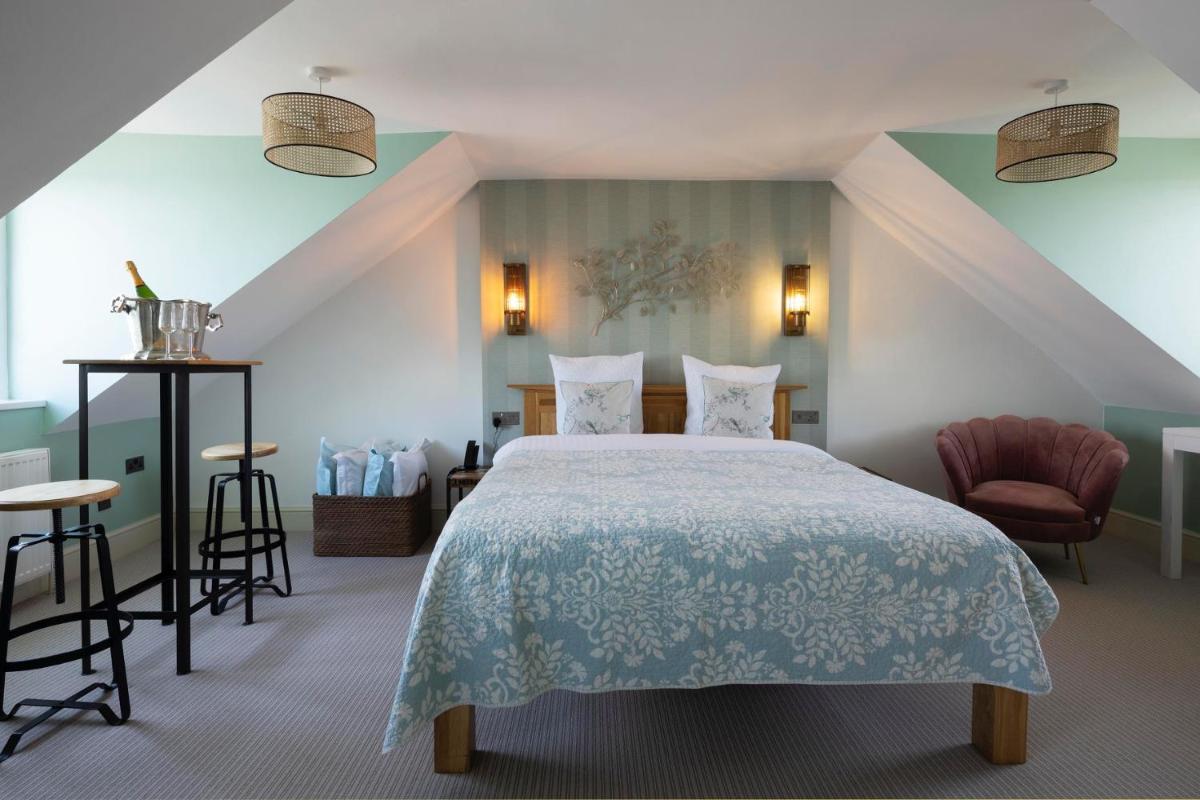 The Beach Club - Housity