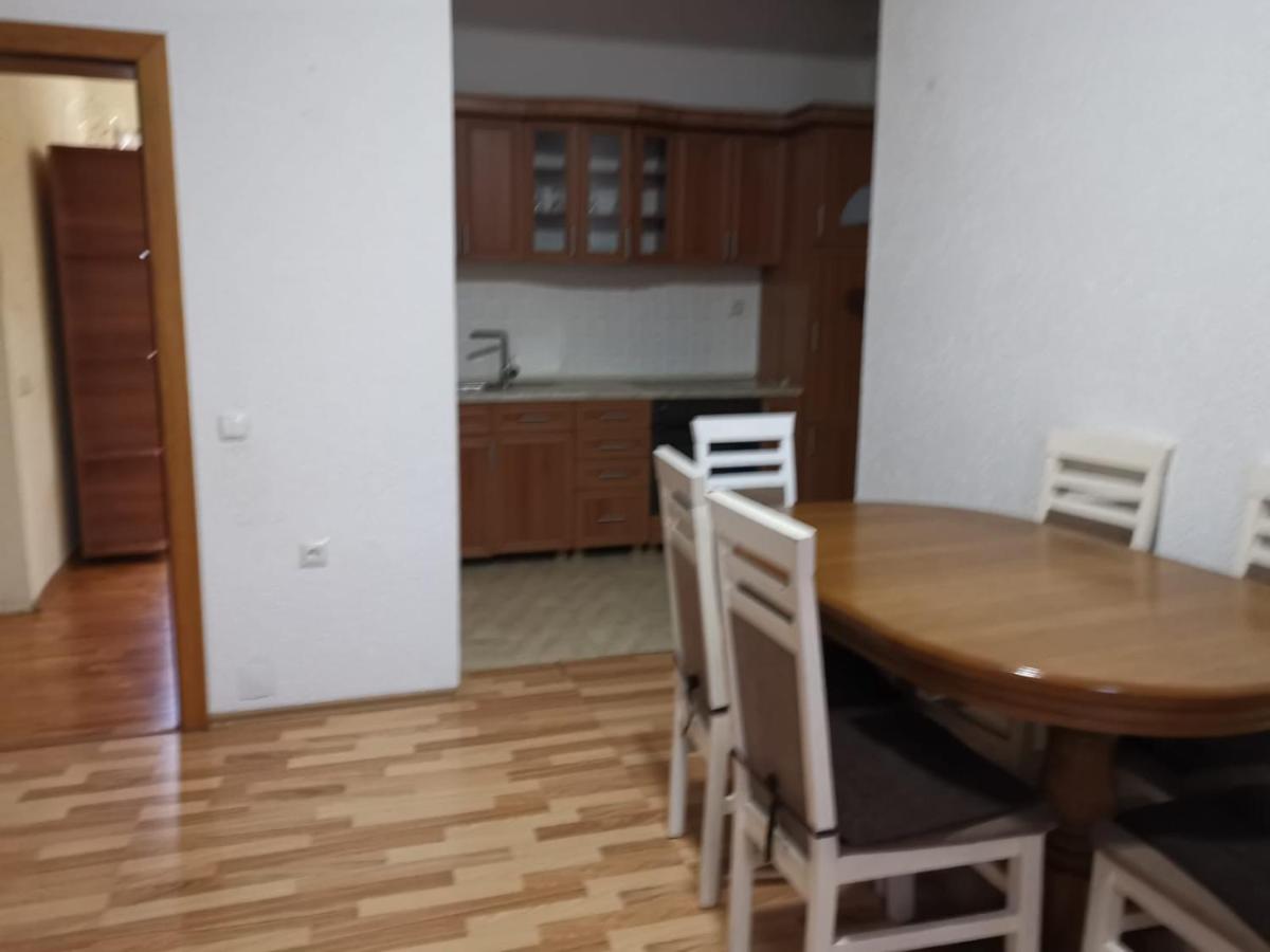 Apartment Zeka - Housity