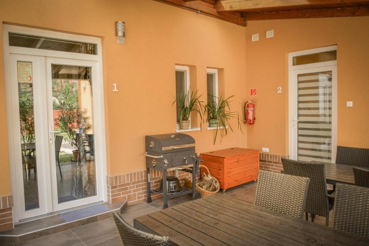 Oros House Apartmanház - Housity