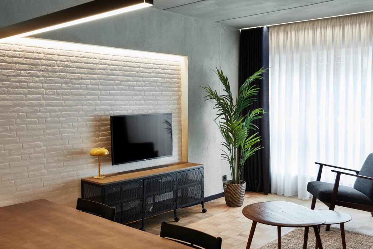 Apartamento en pleno centro y a 200m de la playa - Housity