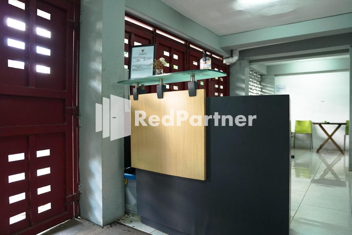 BSD Victory Homestay Mitra RedDoorz - Housity
