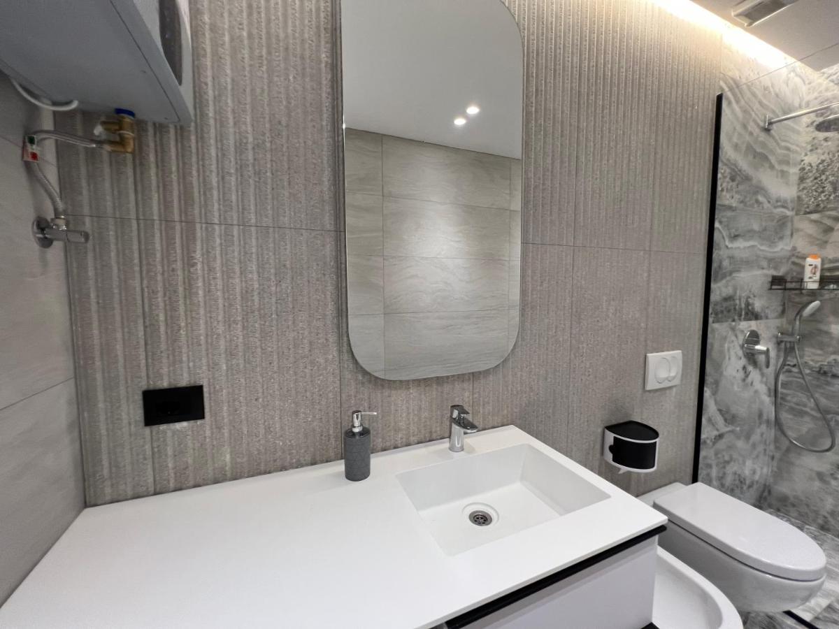 Modern Deluxe Oasis-Full Sea View - Housity