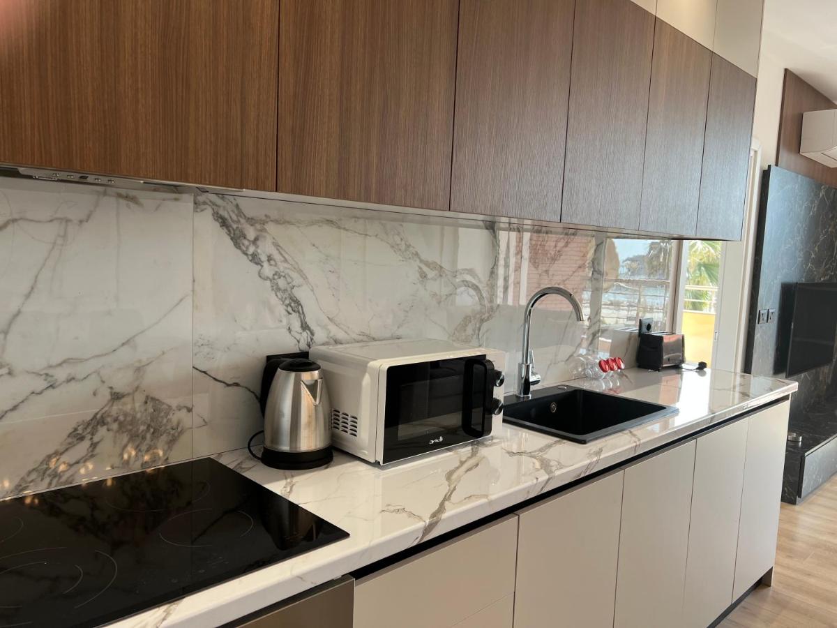 Modern Deluxe Oasis-Full Sea View - Housity