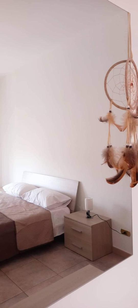 Tita's Home - Housity