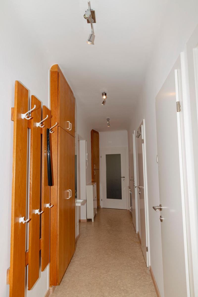Beautiful 2-bedroom apartment near Schönbrunn - Housity