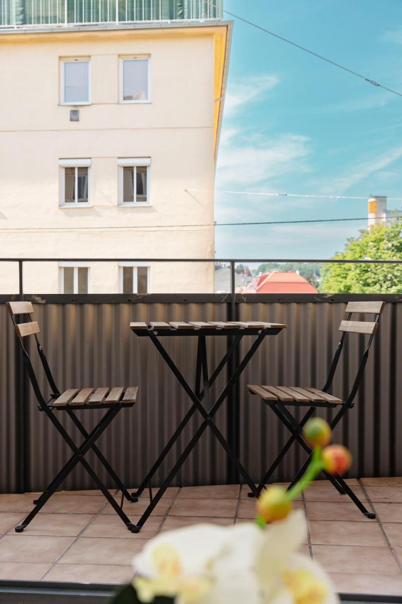 Beautiful 2-bedroom apartment near Schönbrunn - Housity