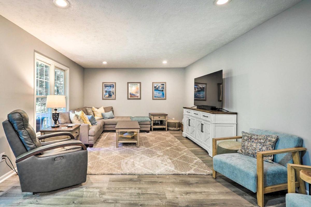 Beulah Family Home about 2 Mi to Dtwn and Beach! - Housity