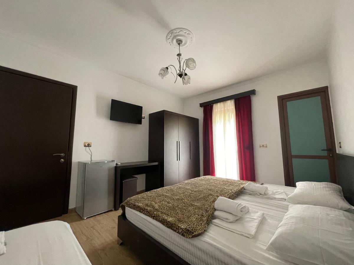 Suitetrails - Centre Hotel