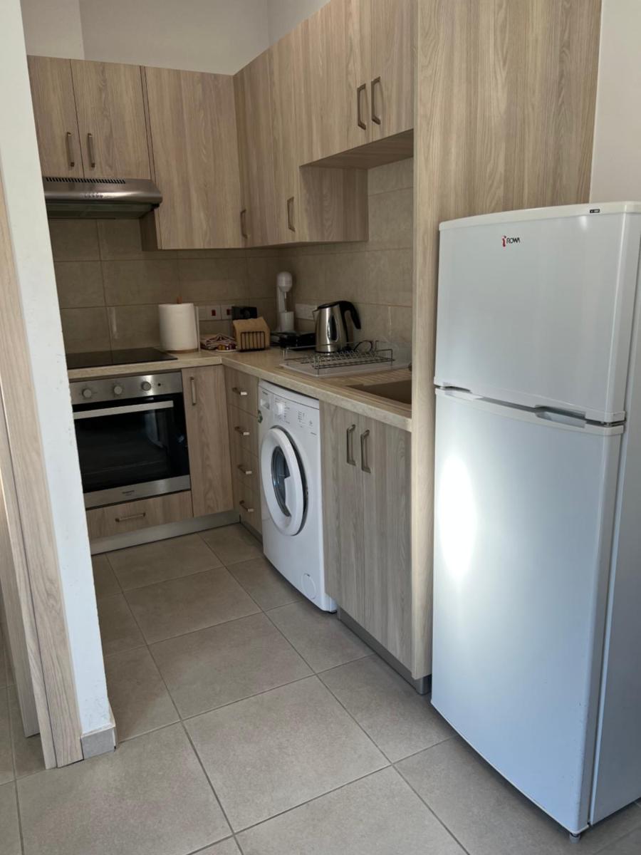Modern city center studio saripolou - Housity