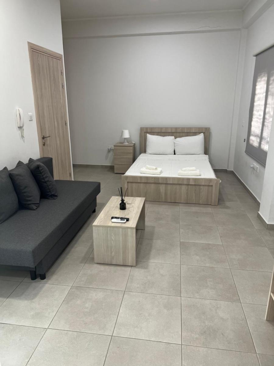 Modern city center studio saripolou - Housity