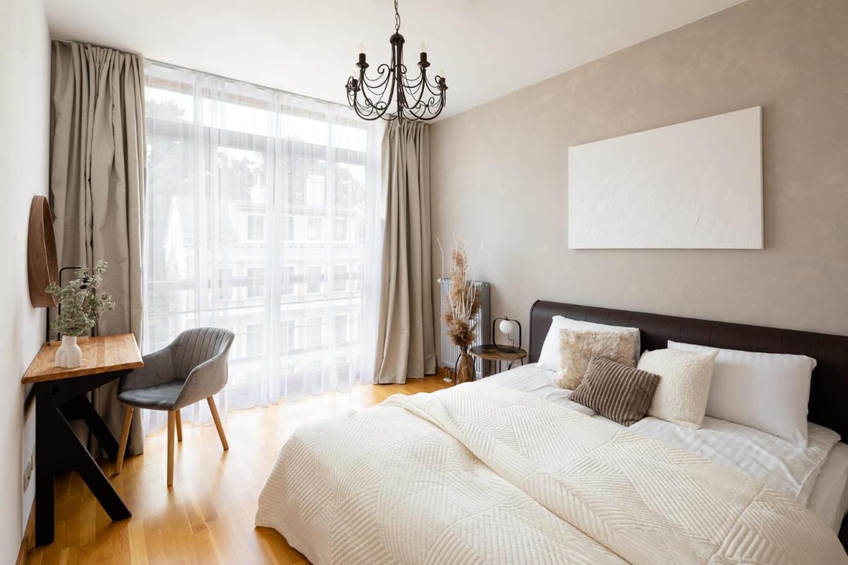 Ziedondarza Park One Bedroom Apartment with Balcony - Housity