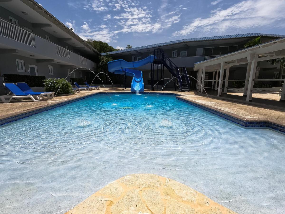 Costa Bahia Hotel, Convention Center and Casino - Housity