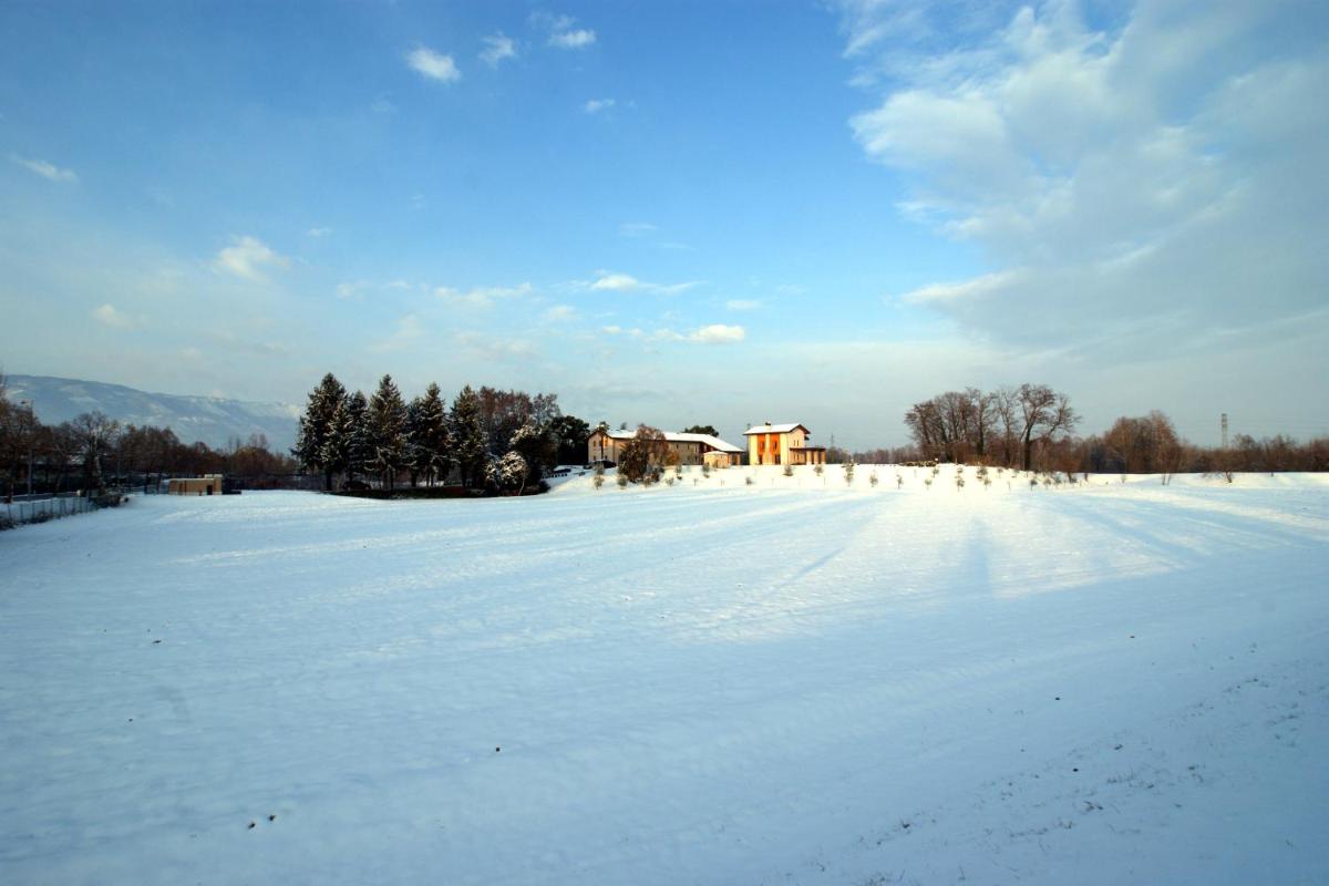 Country House Due Fiumi - Housity