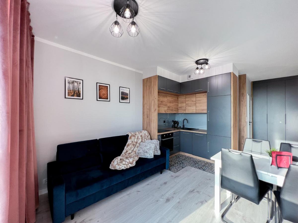 12 Floor Mogilska Tower - Housity