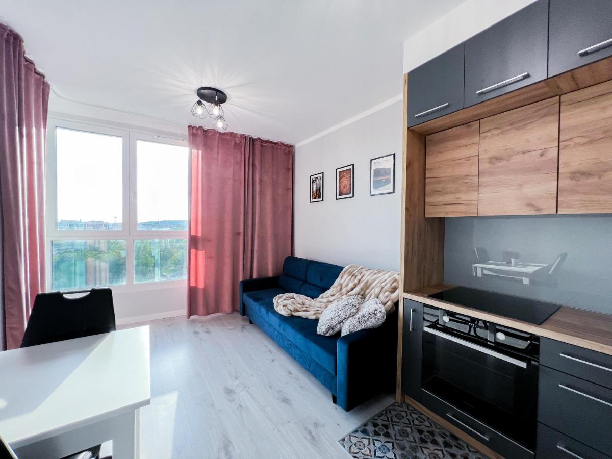 12 Floor Mogilska Tower - Housity