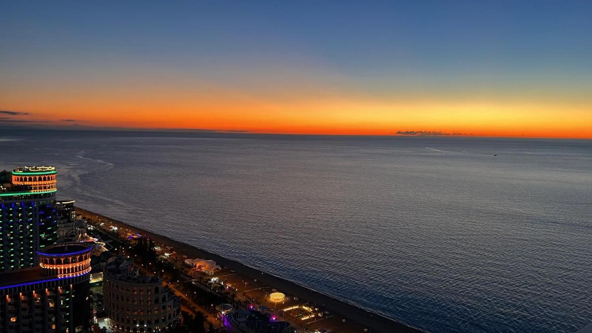 Orbi City apartment 40 этаж - Housity