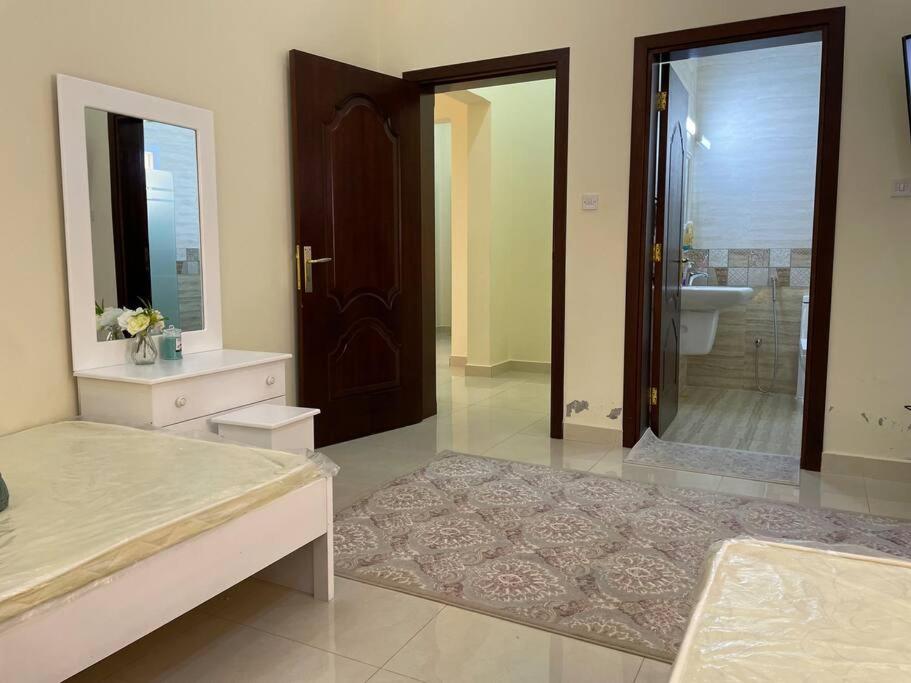 Luxury 5-bedroom villa near Al Bayt Stadium - Housity
