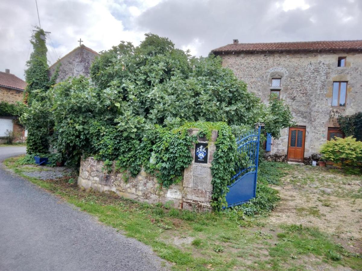 Converted medieval chapel gite in Limousin country - Housity