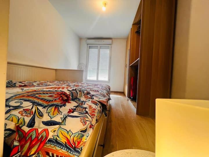 Iris - Housity