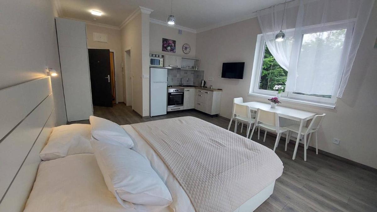 WITH LOVE Marienbad Ap. Garden - Housity