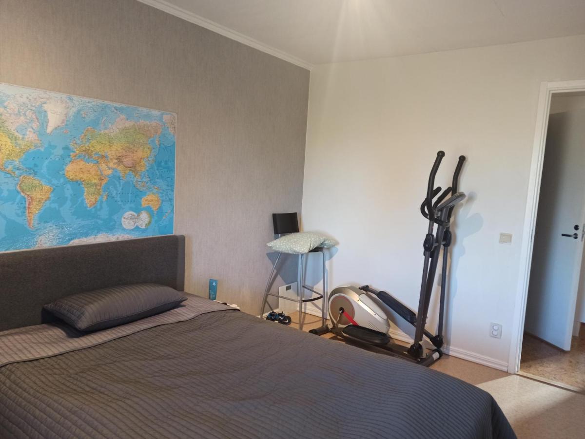 A beautiful room in a quiet townhouse - Housity
