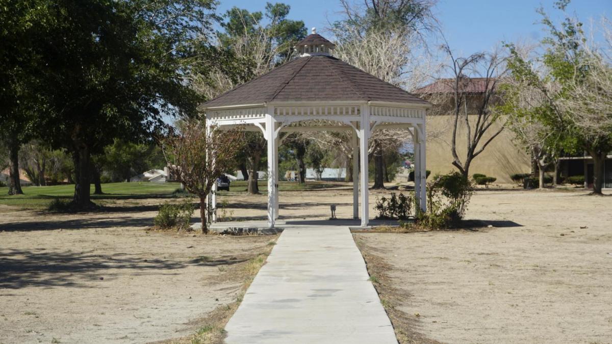 Green Tree Inn And Extended Stay Suites - Housity