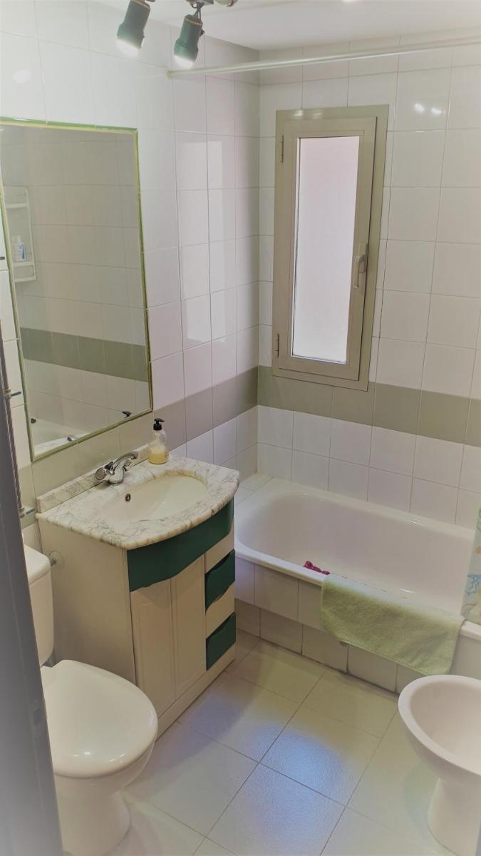 Habitación Caja Mágica - Housity