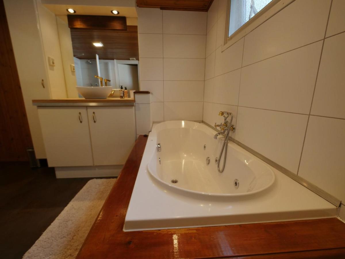 Perfect get away - Cosy Cabin in the Woods - Housity