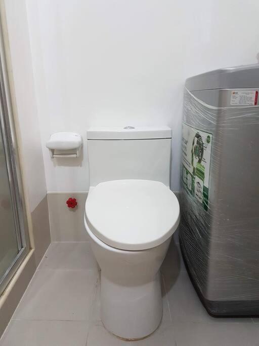 Affordable Fully Furnished Light Residences next to Boni MRT - Housity