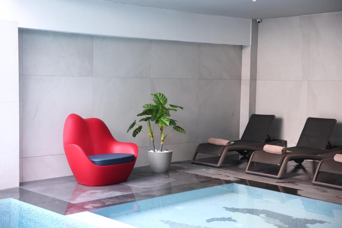 Palace Hotel & SPA - Housity