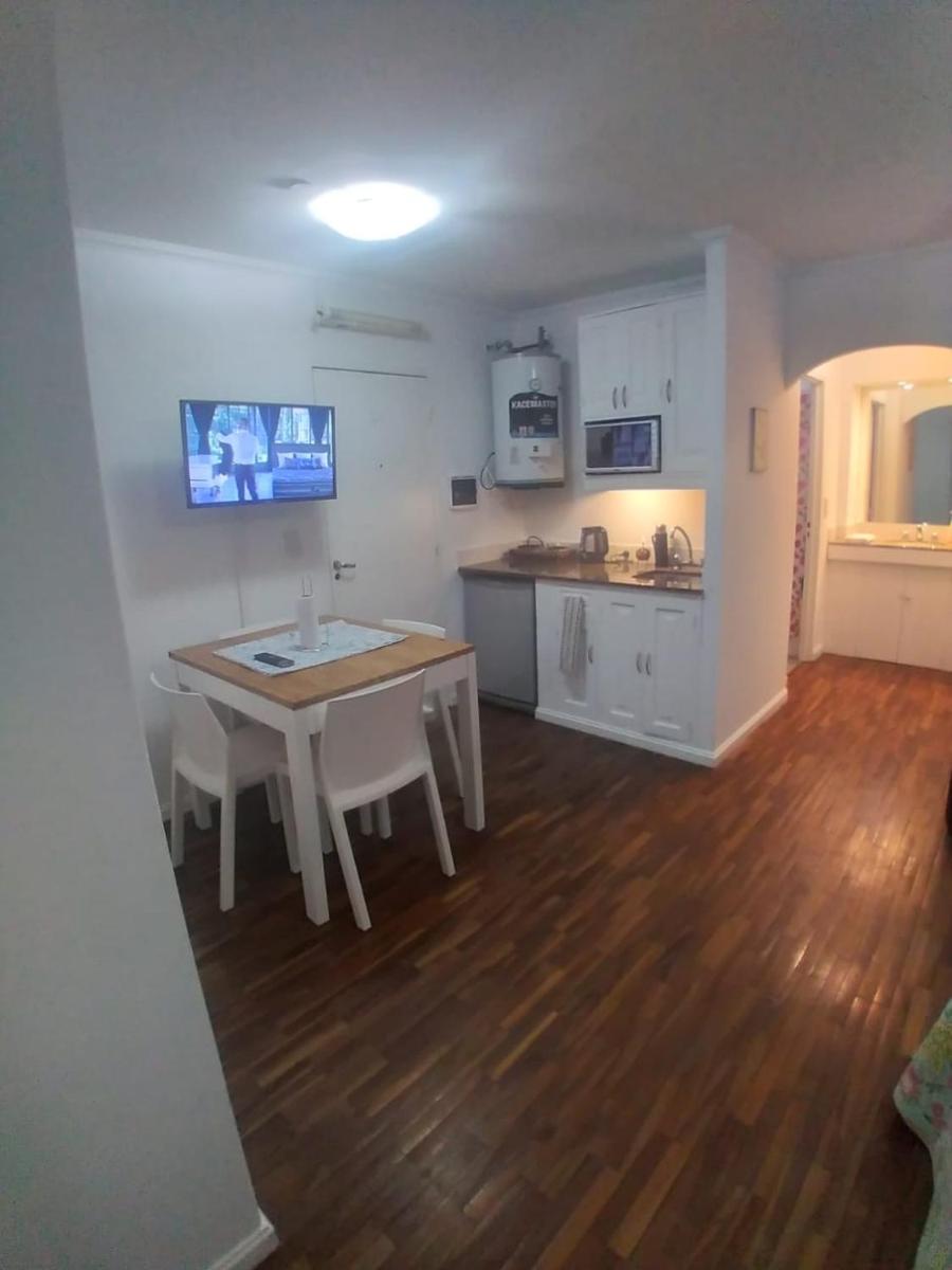 Apart los Lirios - Housity