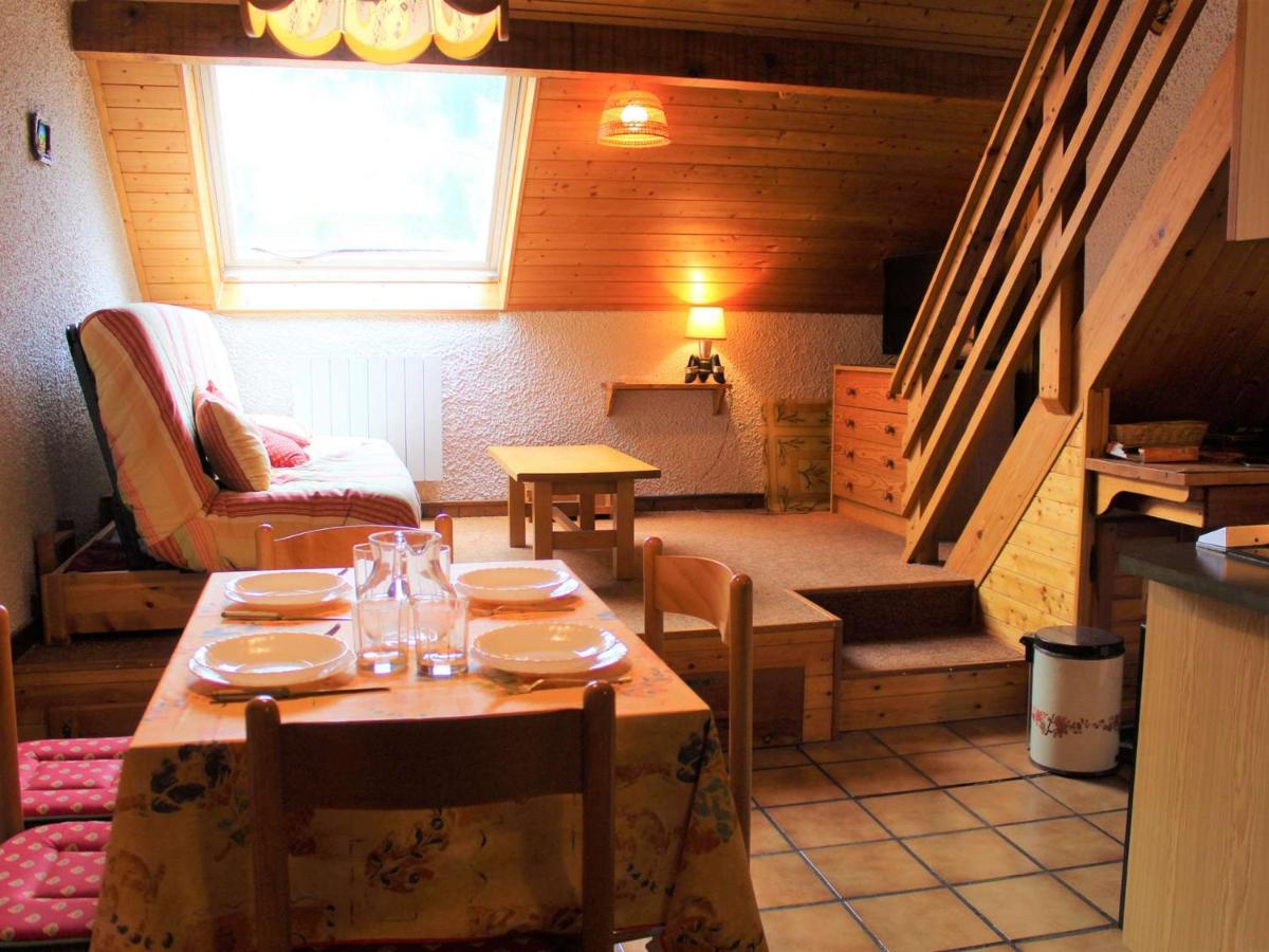 Appartement Vars-Sainte-Marie, 1 pièce, 4 personnes - FR-1-330B-200 - Housity