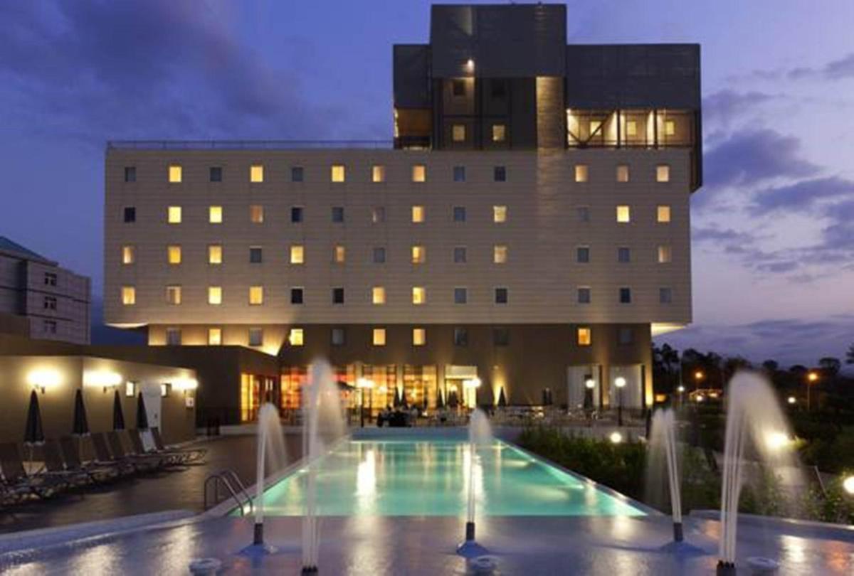 Ibis Malabo - Housity