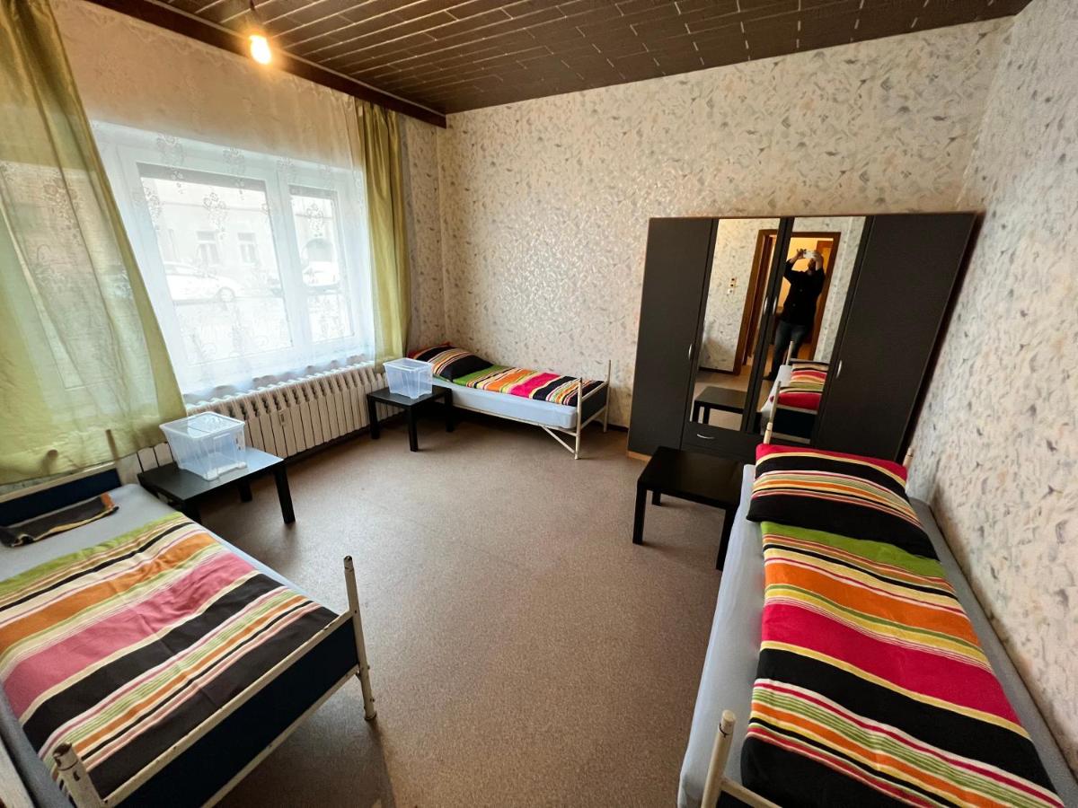 Monteurwohnung Mühltroff - Housity