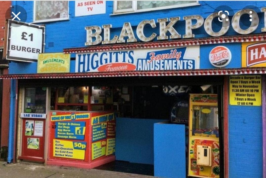 Blackpool Central Apartments 2 Bedroom FF - Housity